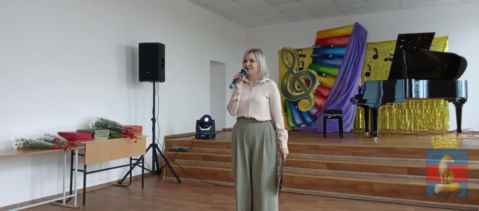 Свой профессиональный праздник отметили представители органов местной власти Свой профессиональный праздник отметили представители органов местной власти
