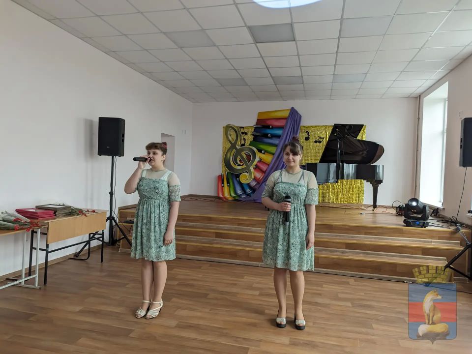 Свой профессиональный праздник отметили представители органов местной власти Свой профессиональный праздник отметили представители органов местной власти