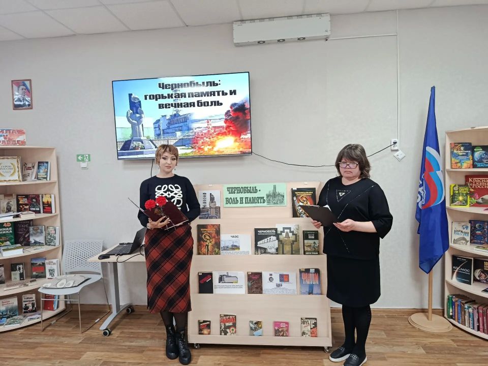 В Красном Луче почтили память жертв Чернобыльской аварии В Красном Луче почтили память жертв Чернобыльской аварии