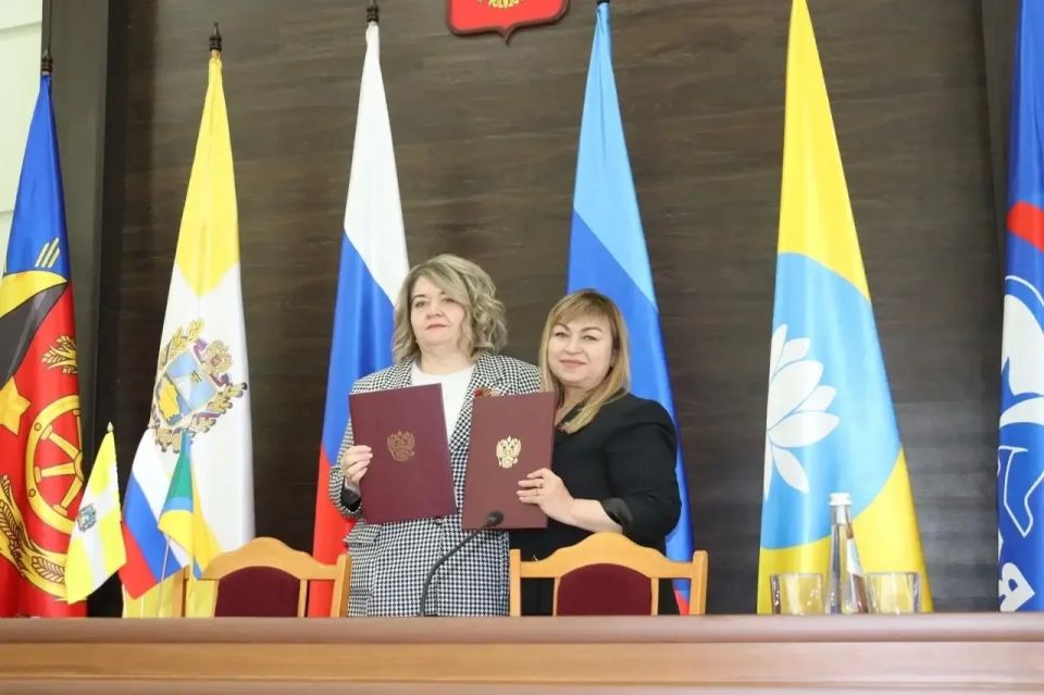 Дума города Невинномысска и Совет Антрацитовского муниципального округа подписали Соглашение о сотрудничестве Дума города Невинномысска и Совет Антрацитовского муниципального округа подписали Соглашение о сотрудничестве