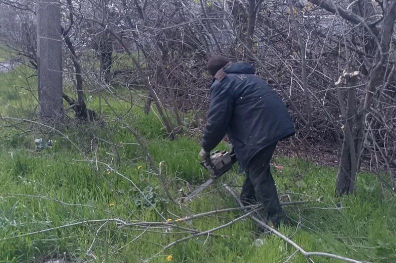 Дороги, знаки и безопасность: коммунальные службы Свердловского округа продолжают работы по обращениям жителей Дороги, знаки и безопасность: коммунальные службы Свердловского округа продолжают работы по обращениям жителей