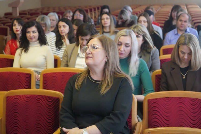 В Администрации Свердловского муниципалитета прошло мероприятие по финансовой грамотности В Администрации Свердловского муниципалитета прошло мероприятие по финансовой грамотности