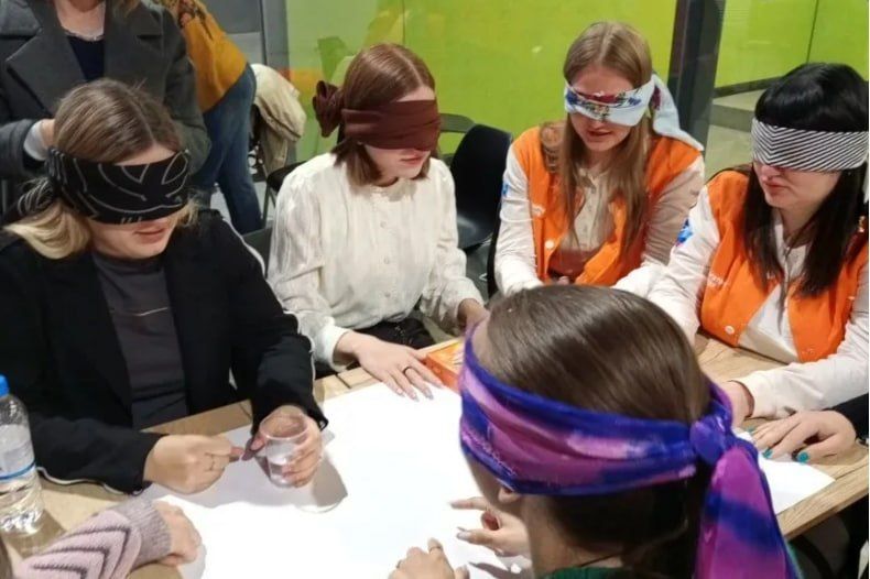 На базе Молодёжного центра «Свердловск» провели педагогический совет советников директора по воспитанию и педагогов - организаторов На базе Молодёжного центра «Свердловск» провели педагогический совет советников директора по воспитанию и педагогов - организаторов