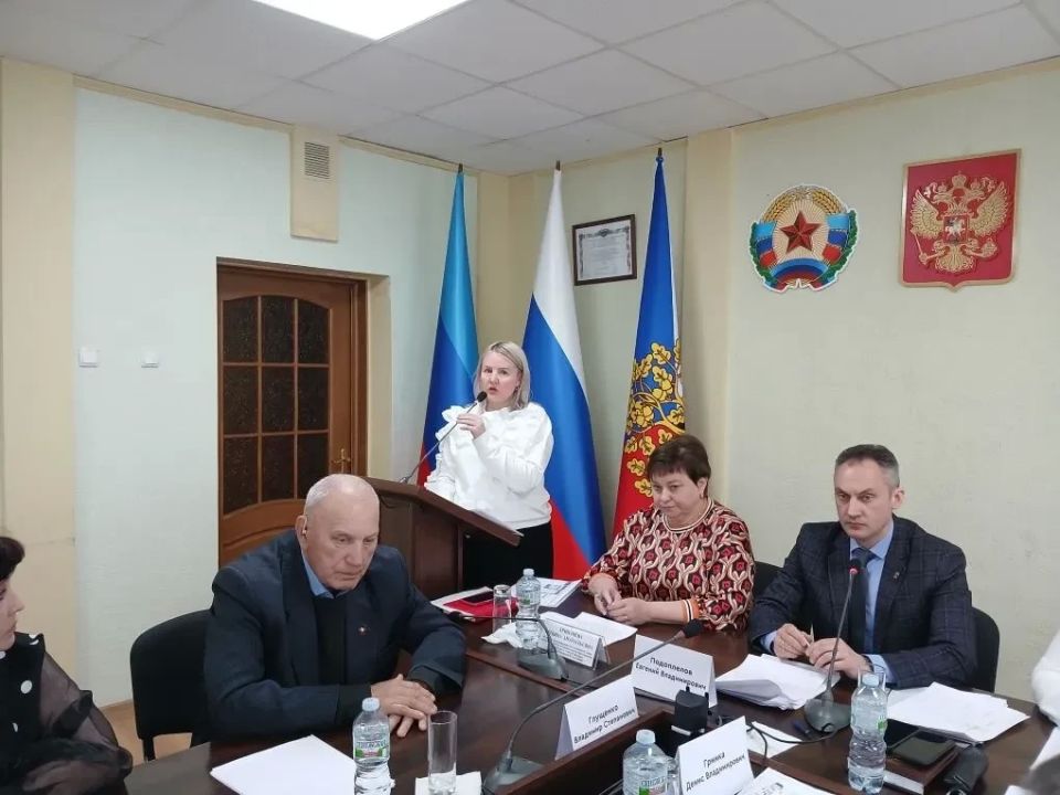 Ровеньки: курс на развитие и активное участие жителей! Итоги сессии Совета городского округа Ровеньки: курс на развитие и активное участие жителей! Итоги сессии Совета городского округа