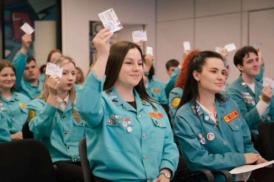 Усиление команды РСО ЛНР. В Доме молодёжи состоялась I очередная отчетно-выборная конференция Луганского регионального отделения Российских Студенческих Отрядов Усиление команды РСО ЛНР. В Доме молодёжи состоялась I очередная отчетно-выборная конференция Луганского регионального отделения Российских Студенческих Отрядов