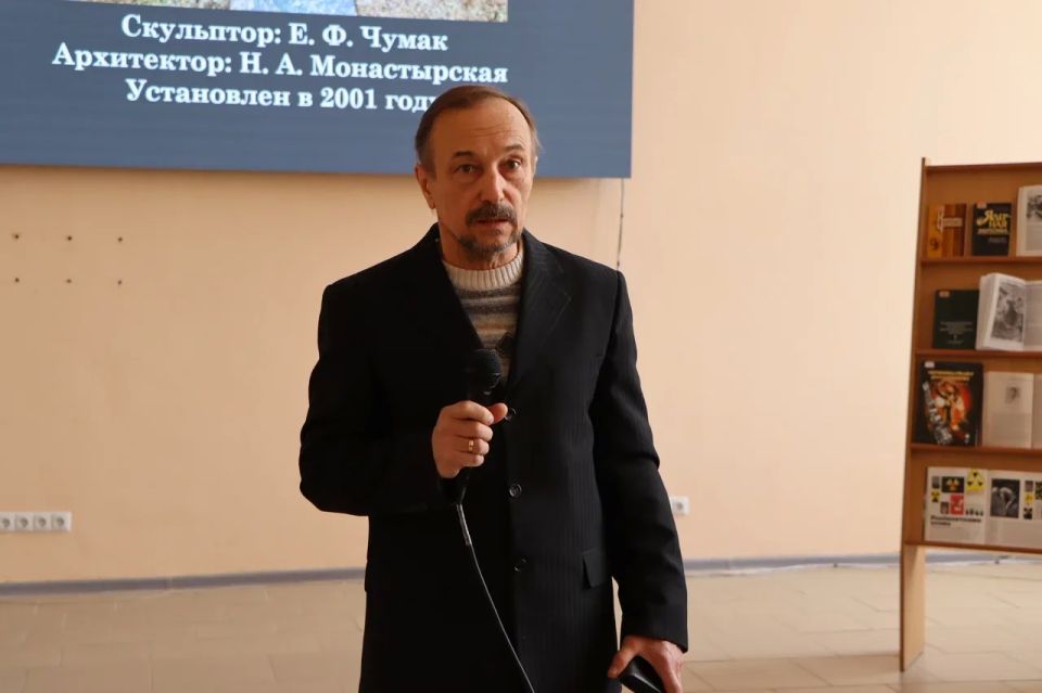 «Чернобыльский колокол: уроки памяти»: в Луганской Горьковке говорили о трагедии и мужестве «Чернобыльский колокол: уроки памяти»: в Луганской Горьковке говорили о трагедии и мужестве