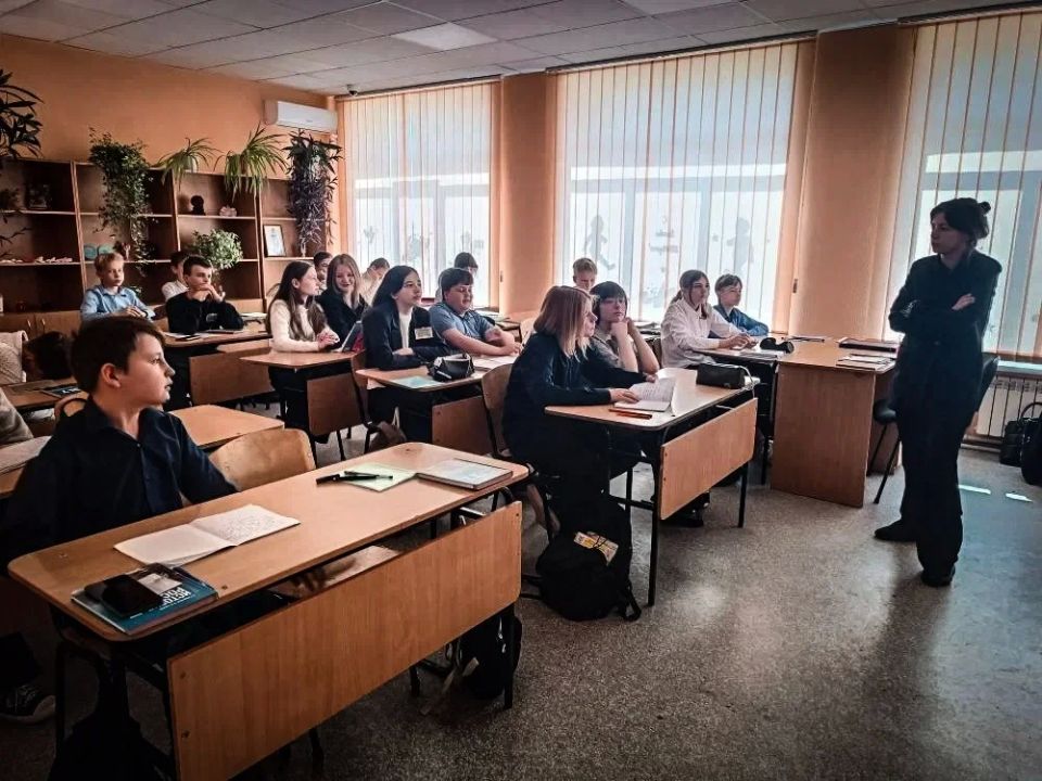 «Черный след Чернобыля»: урок памяти в Станично-Луганской гимназии «Черный след Чернобыля»: урок памяти в Станично-Луганской гимназии