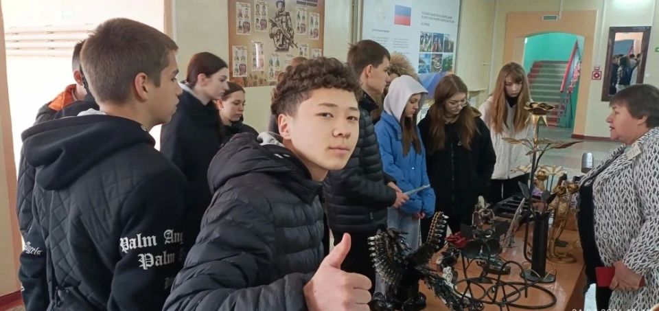 Молодогвардейский колледж распахнул свои двери школьникам Молодогвардейский колледж распахнул свои двери школьникам