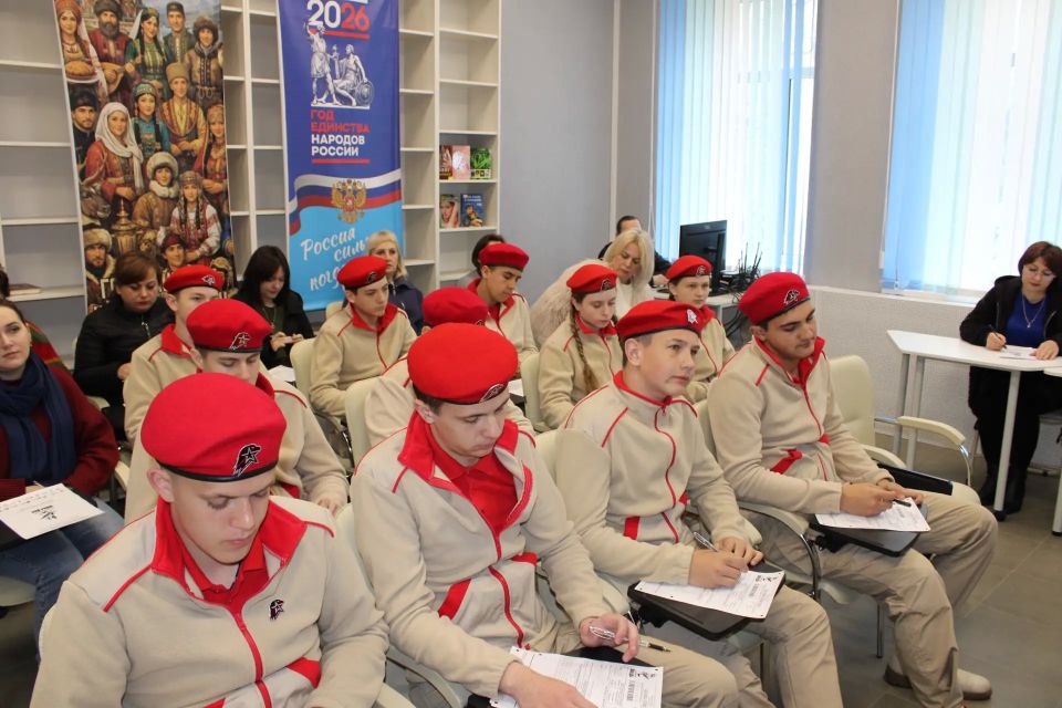 Жители Белокуракинского округа приняли активное участие в написании "Диктанта Победы" Жители Белокуракинского округа приняли активное участие в написании "Диктанта Победы"