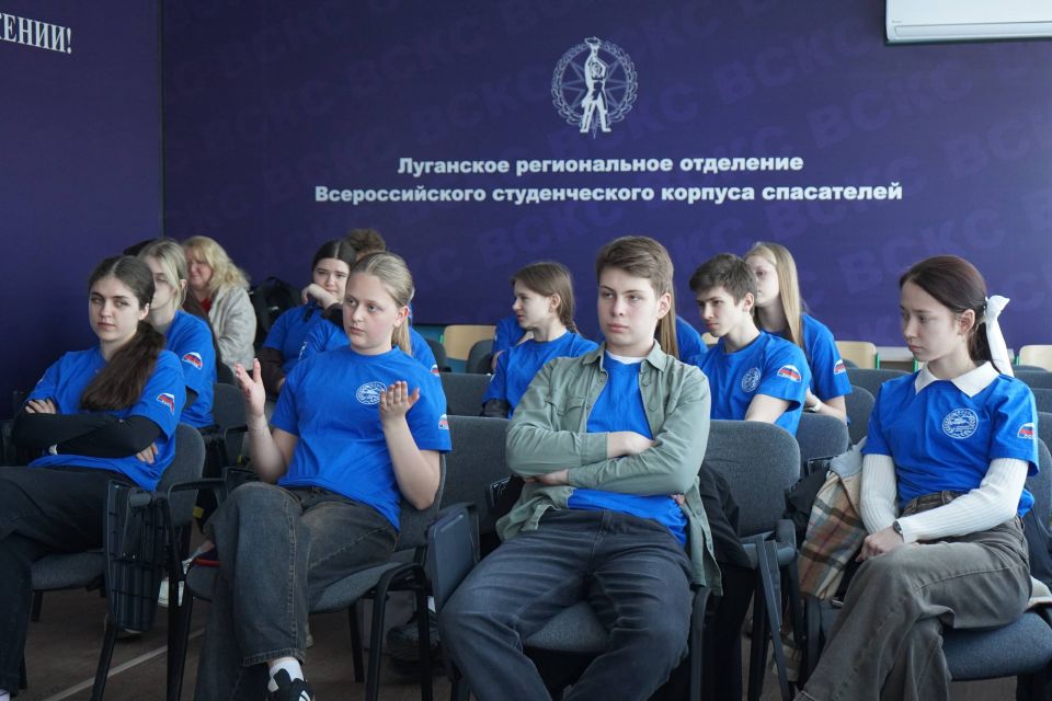 Юные герои в действии. Работа Школьных спасательных отрядов – это залог формирования поколения, готового к действиям в экстренных ситуациях Юные герои в действии. Работа Школьных спасательных отрядов – это залог формирования поколения, готового к действиям в экстренных ситуациях