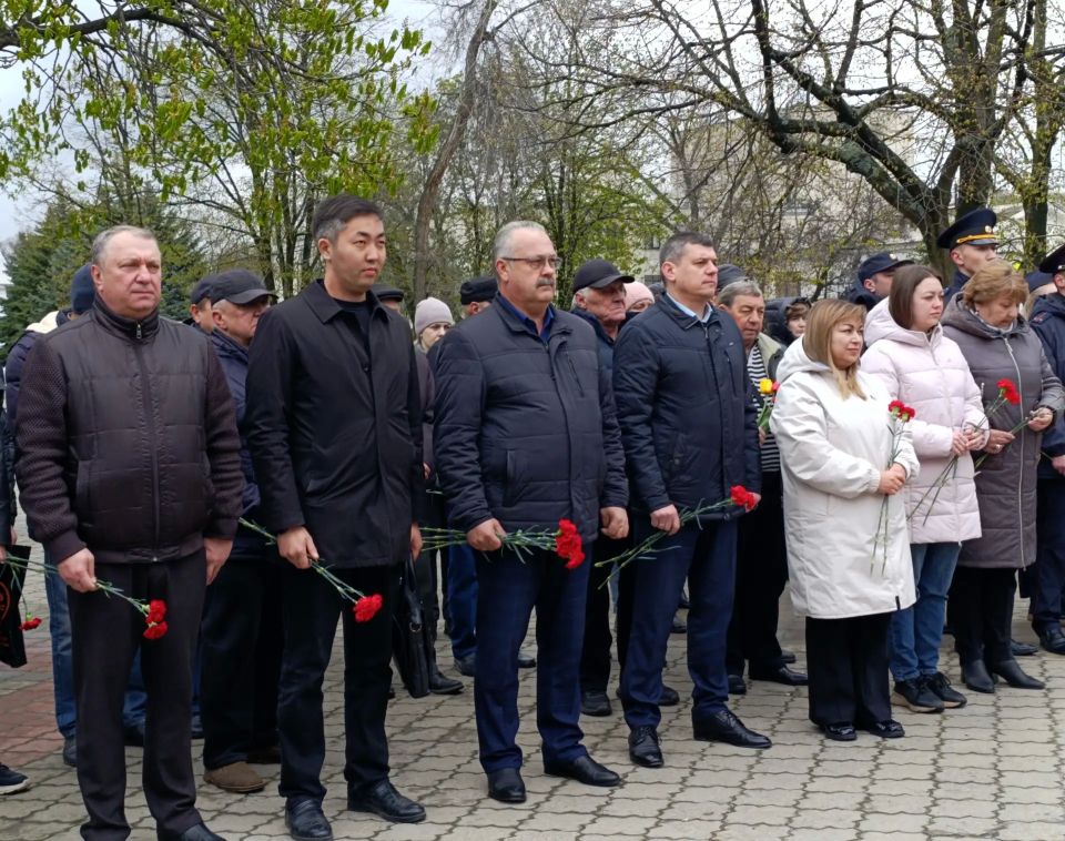 В Антраците состоялся митинг «Чернобыль — вчера, сегодня, завтра», посвященный 40-й годовщине аварии на Чернобыльской атомной электростанции (ЧАЭС) — одной из самых масштабных техногенных катастроф XX века В Антраците состоялся митинг «Чернобыль — вчера, сегодня, завтра», посвященный 40-й годовщине аварии на Чернобыльской атомной электростанции (ЧАЭС) — одной из самых масштабных техногенных катастроф XX века