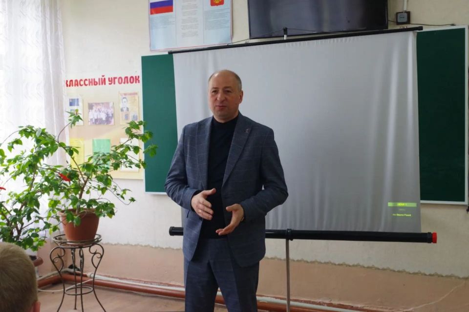 Сергей Крамаренко: Сегодня, 24 апреля 2026 года, по всей России и за рубежом прошла масштабная патриотическая акция «Диктант Победы», в которой приняли участие миллионы жителей Сергей Крамаренко: Сегодня, 24 апреля 2026 года, по всей России и за рубежом прошла масштабная патриотическая акция «Диктант Победы», в которой приняли участие миллионы жителей