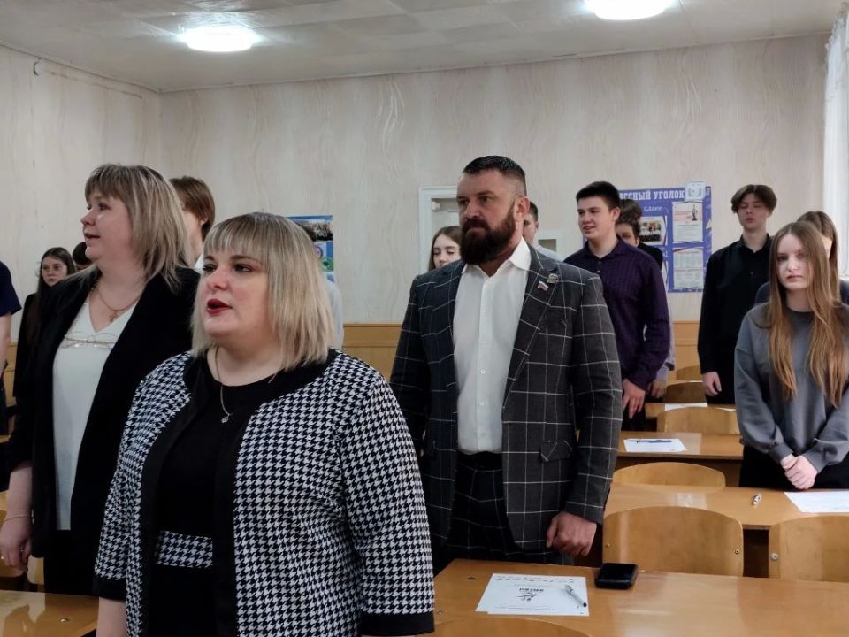 Кандидат в депутаты Государственной Думы РФ Сергей Квачук принял участие в международной исторической акции "Диктант Победы - 2026" Кандидат в депутаты Государственной Думы РФ Сергей Квачук принял участие в международной исторической акции "Диктант Победы - 2026"