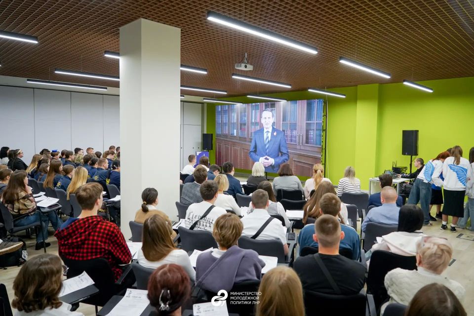 Михаил Голубович: В регионе прошла Международная историческая акция «Диктант Победы», организованная партией «Единая Россия» совместно с ведущими историческими и общественными организациями Михаил Голубович: В регионе прошла Международная историческая акция «Диктант Победы», организованная партией «Единая Россия» совместно с ведущими историческими и общественными организациями