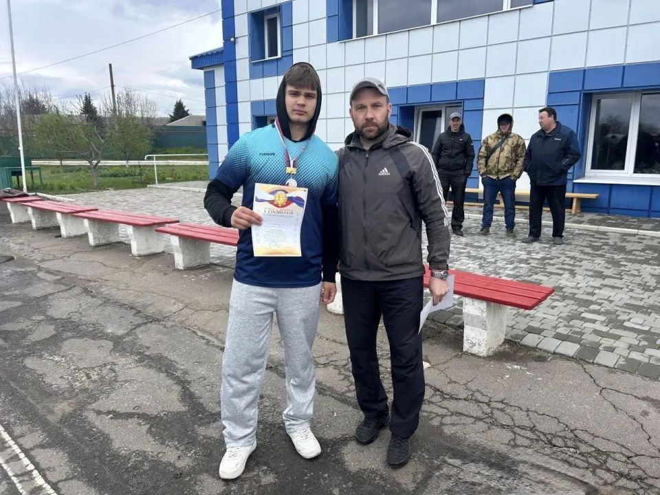 Спорт в память о героях: итоги соревнований в Меловском муниципальном округе! Спорт в память о героях: итоги соревнований в Меловском муниципальном округе!