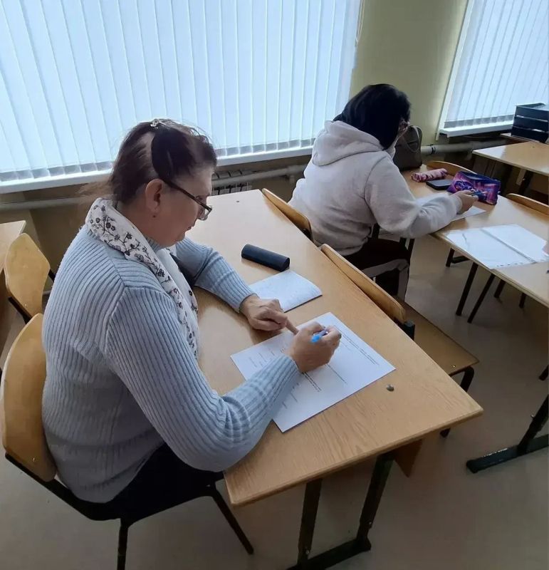 На базе школы № 11 г. Северодонецка состоялся семинар для учителей начальных классов На базе школы № 11 г. Северодонецка состоялся семинар для учителей начальных классов
