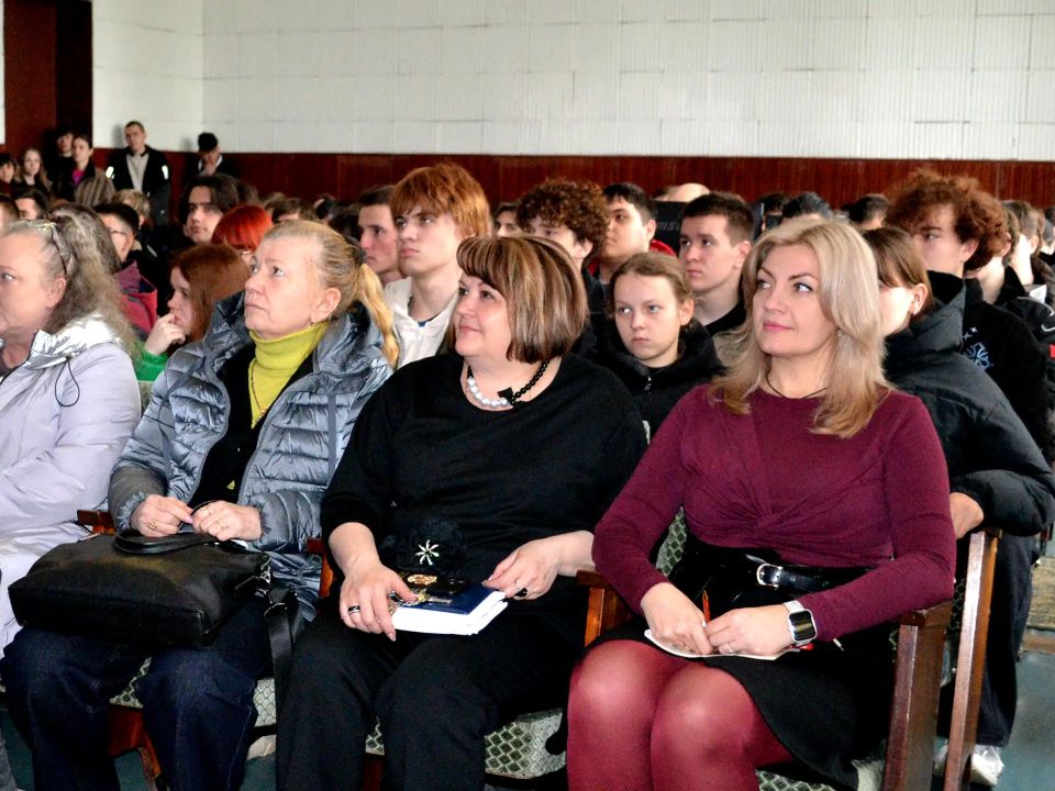 В ЛГАУ имени К.Е. Ворошилова прошёл урок «Просто о выборах» для будущих избирателей В ЛГАУ имени К.Е. Ворошилова прошёл урок «Просто о выборах» для будущих избирателей