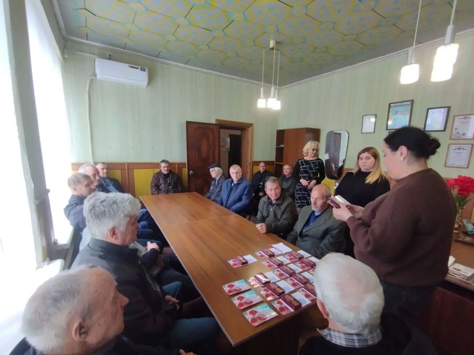 23 апреля в отделе по обеспечению жизнедеятельности пгт Чернухино состоялось мероприятие, посвященное 40-й годовщине аварии на Чернобыльской АЭС, организованное совместно с Чернухинским Дворцом культуры и краеведческим... 23 апреля в отделе по обеспечению жизнедеятельности пгт Чернухино состоялось мероприятие, посвященное 40-й годовщине аварии на Чернобыльской АЭС, организованное совместно с Чернухинским Дворцом культуры и краеведческим...