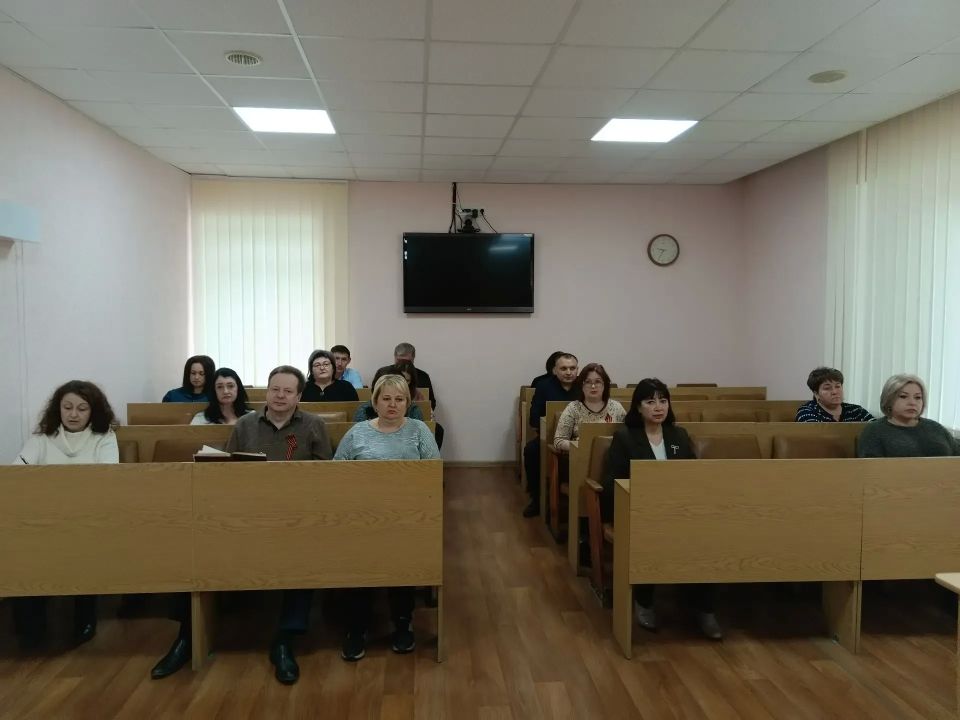 Сегодня Глава городского округа город Ровеньки Андрей Рубанцов провел плановое рабочее совещание с руководителями управлений администрации и структурных подразделений Сегодня Глава городского округа город Ровеньки Андрей Рубанцов провел плановое рабочее совещание с руководителями управлений администрации и структурных подразделений