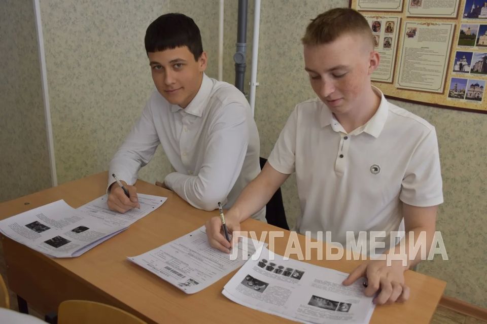Жители Первомайского городского округа приняли участие в акции «Диктант Победы» Жители Первомайского городского округа приняли участие в акции «Диктант Победы»
