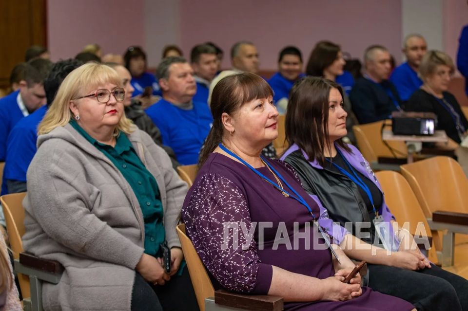 В Луганском художественно-промышленном колледже (ЛХПК) прошла церемония закрытия регионального чемпионата по профессиональному мастерству среди инвалидов и людей с ограниченными возможностями здоровья (ОВЗ) «Абилимпикс» 2026 В Луганском художественно-промышленном колледже (ЛХПК) прошла церемония закрытия регионального чемпионата по профессиональному мастерству среди инвалидов и людей с ограниченными возможностями здоровья (ОВЗ) «Абилимпикс» 2026