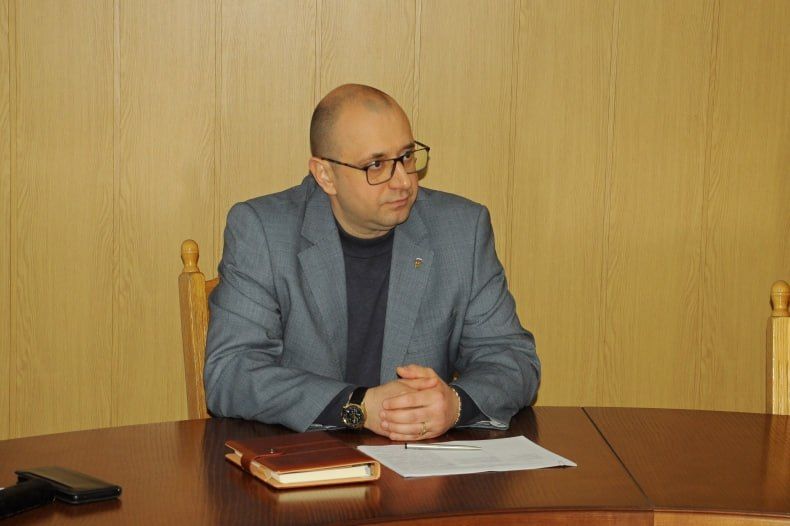 В Администрации Свердловского муниципального округа ЛНР состоялось очередная встреча с семьями погибших участников СВО В Администрации Свердловского муниципального округа ЛНР состоялось очередная встреча с семьями погибших участников СВО