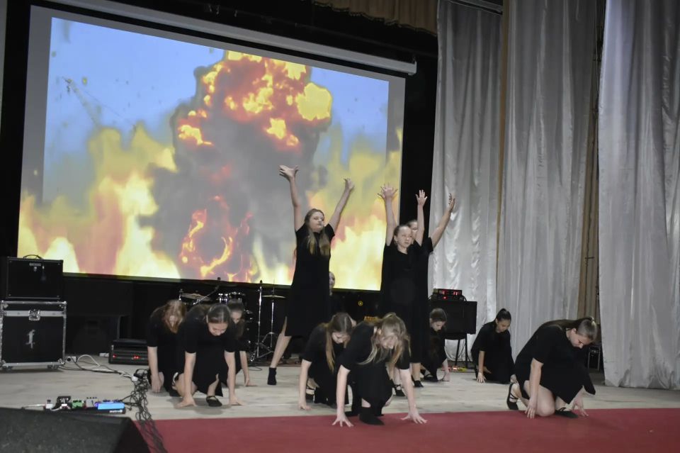 В Перевальске состоялось торжественное мероприятие «Эхо Чернобыля – память на века» В Перевальске состоялось торжественное мероприятие «Эхо Чернобыля – память на века»