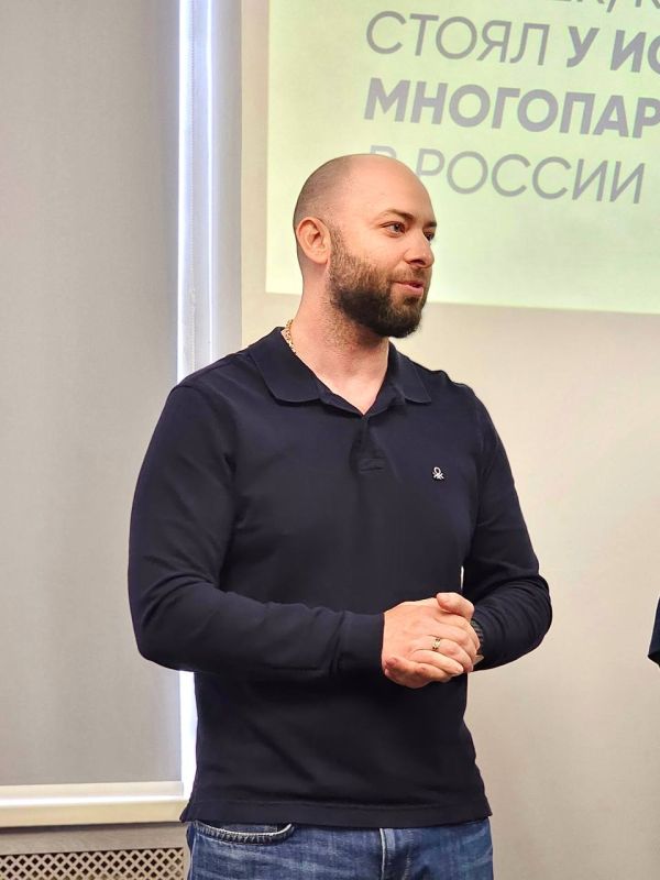 Под эгидой Блока Жириновского прошло первое в районе ЛНР памятное мероприятие, приуроченное к празднованию 80-летия В. В. Жириновского Под эгидой Блока Жириновского прошло первое в районе ЛНР памятное мероприятие, приуроченное к празднованию 80-летия В. В. Жириновского