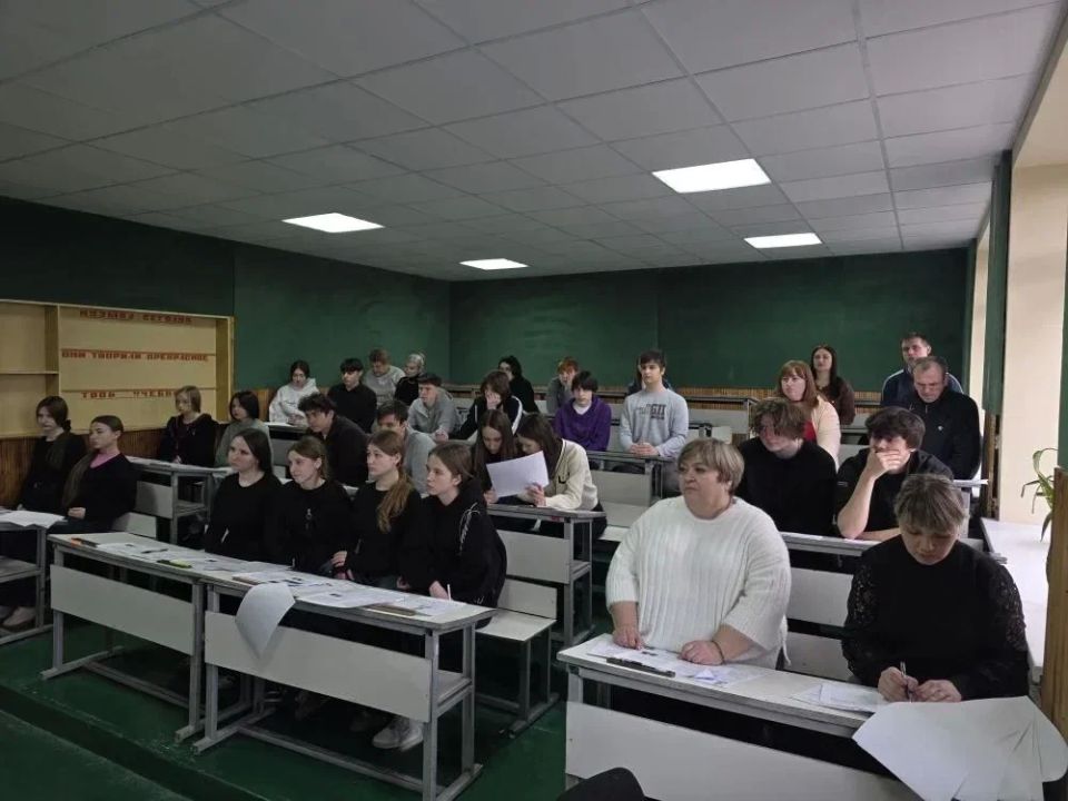 Депутатский корпус принял участие в «Диктанте Победы” Депутатский корпус принял участие в «Диктанте Победы”