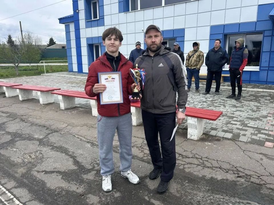 Спорт в память о героях: итоги соревнований в Меловском муниципальном округе! Спорт в память о героях: итоги соревнований в Меловском муниципальном округе!