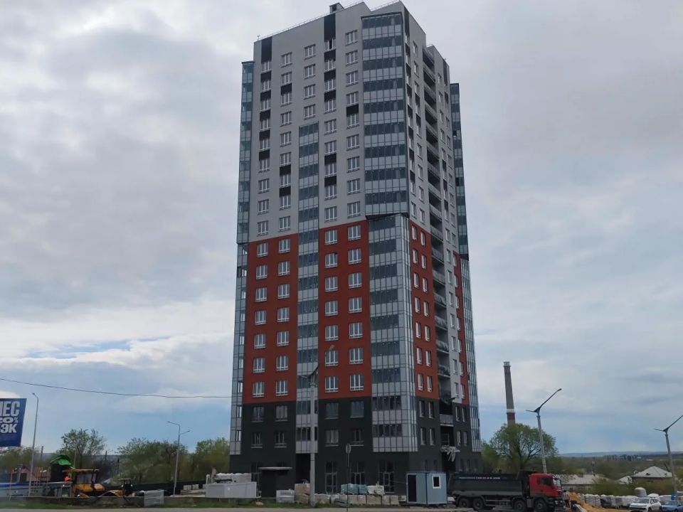 Так выглядит сегодня ЖК "Красноярский" возле эстакады Так выглядит сегодня ЖК "Красноярский" возле эстакады