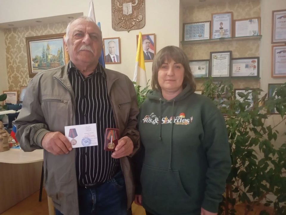 Ликвидаторам аварии на ЧАЭС из Городища вручили памятные медали Ликвидаторам аварии на ЧАЭС из Городища вручили памятные медали
