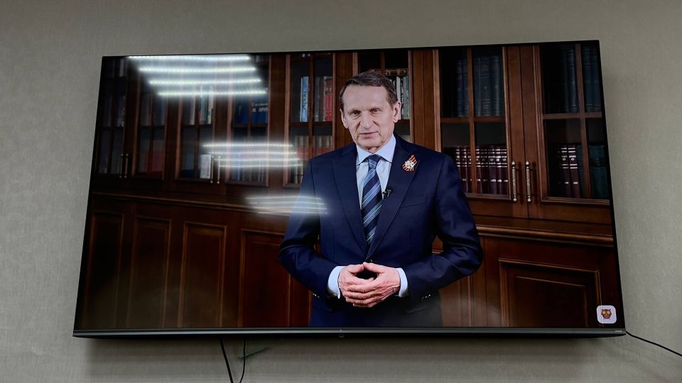 Сегодня приняли активное участие в Диктанте Победы 2026, который проходил в Муниципальном бюджетном учреждении «Краснолучская центральная городская библиотека им. Н.К.Крупской" Сегодня приняли активное участие в Диктанте Победы 2026, который проходил в Муниципальном бюджетном учреждении «Краснолучская центральная городская библиотека им. Н.К.Крупской"