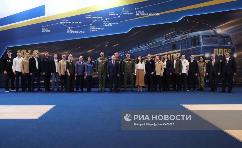 Леонид Слуцкий: Нашу выставку «Жириновский. Продолжение. ЛДПР» посетил Президент Леонид Слуцкий: Нашу выставку «Жириновский. Продолжение. ЛДПР» посетил Президент