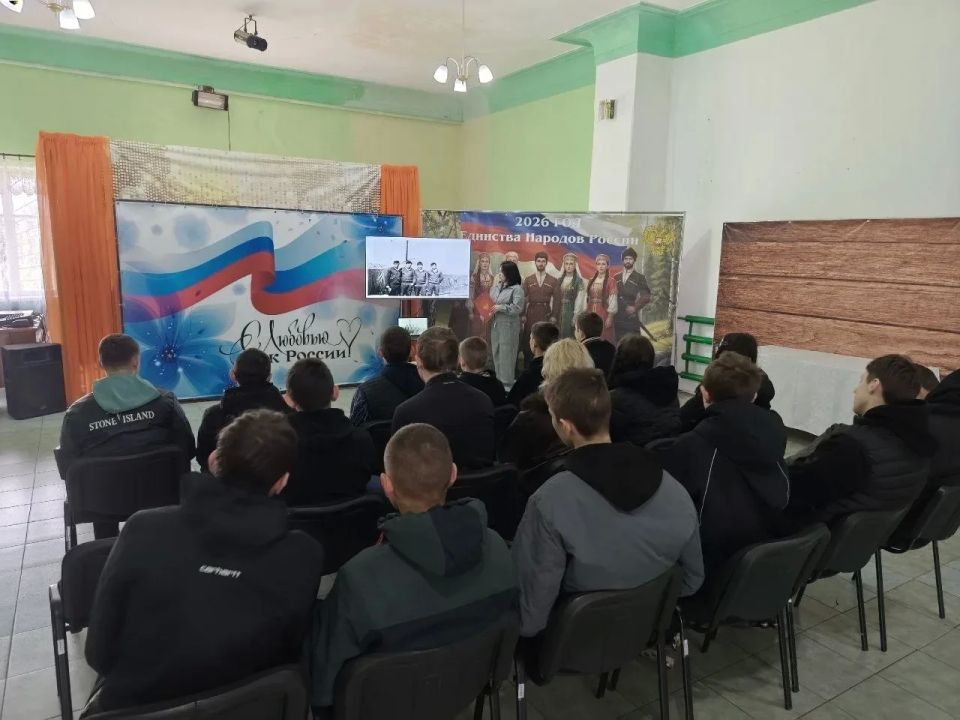 В преддверии 40-летия со дня трагедии на Чернобыльской АЭС в доме культуры поселка Михайловка состоялся час памяти " Чернобыль.Как это было" В преддверии 40-летия со дня трагедии на Чернобыльской АЭС в доме культуры поселка Михайловка состоялся час памяти " Чернобыль.Как это было"