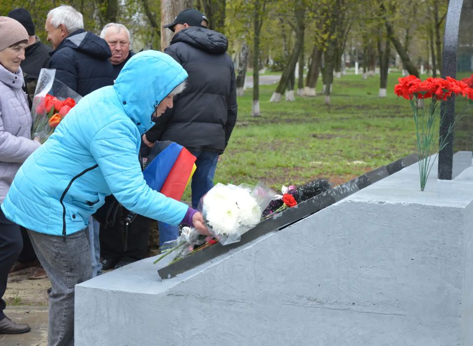 Память, которая не гаснет: Белокуракинский округ почтил ликвидаторов Чернобыльской катастрофы Память, которая не гаснет: Белокуракинский округ почтил ликвидаторов Чернобыльской катастрофы