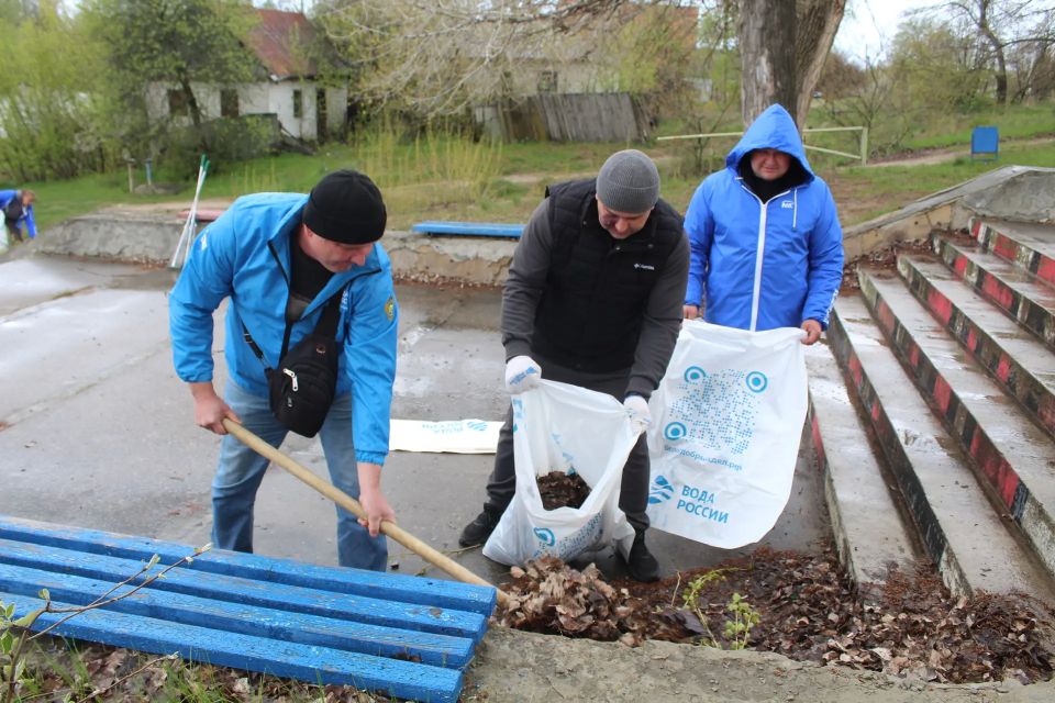 «Вода России» в Новопсковском: Жители пгт «Вода России» в Новопсковском: Жители пгт