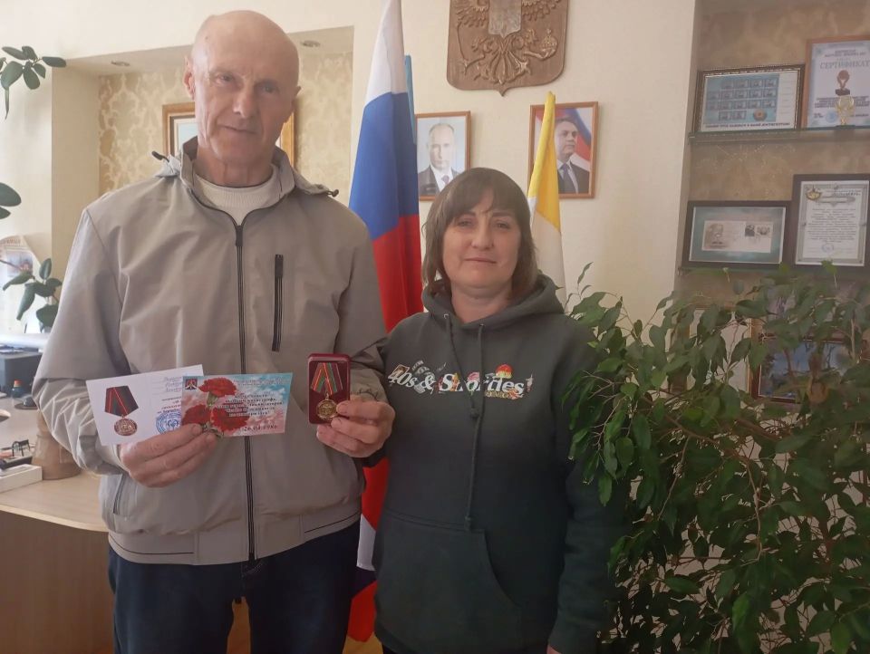 Ликвидаторам аварии на ЧАЭС из Городища вручили памятные медали Ликвидаторам аварии на ЧАЭС из Городища вручили памятные медали