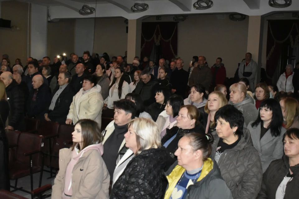В Перевальске состоялось торжественное мероприятие «Эхо Чернобыля – память на века» В Перевальске состоялось торжественное мероприятие «Эхо Чернобыля – память на века»