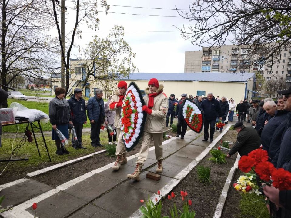 40 лет чернобыльской боли: брянковчане почтили память героев-ликвидаторов 40 лет чернобыльской боли: брянковчане почтили память героев-ликвидаторов