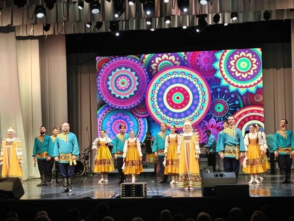 Впервые в Новосибирске — «Песни степного раздолья»! Впервые в Новосибирске — «Песни степного раздолья»!