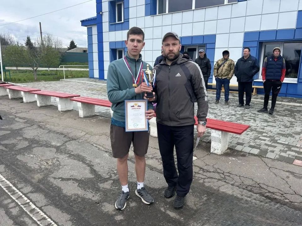 Спорт в память о героях: итоги соревнований в Меловском муниципальном округе! Спорт в память о героях: итоги соревнований в Меловском муниципальном округе!