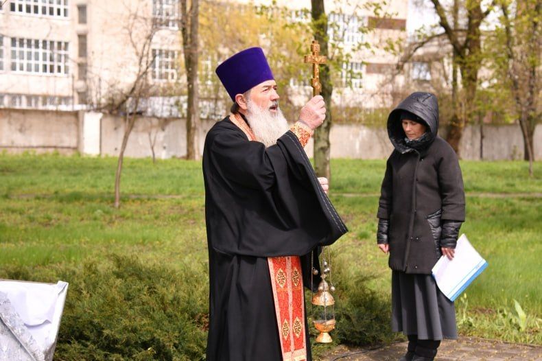 В Свердловске почтили память жертв катастрофы на Чернобыльской АЭС В Свердловске почтили память жертв катастрофы на Чернобыльской АЭС