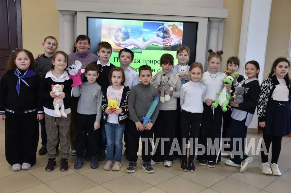 Для школьников Первомайска была организована тематическая познавательно-развлекательная программа к Дню Земли Для школьников Первомайска была организована тематическая познавательно-развлекательная программа к Дню Земли