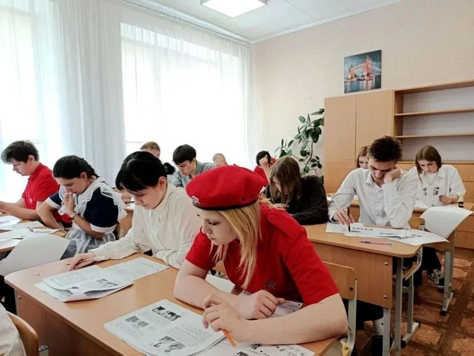 Новоайдарцы приняли участие в международной акции «Диктант Победы» Новоайдарцы приняли участие в международной акции «Диктант Победы»