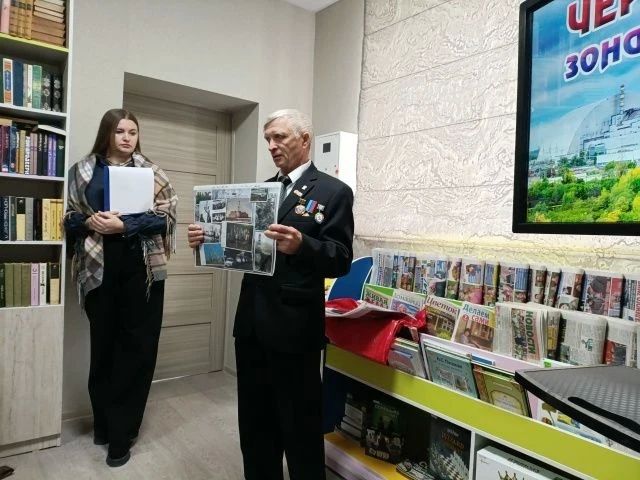 24 апреля в центральной городской библиотеке прошёл час памяти «Чернобыль — зона отчуждения», посвящённый одной из самых трагических страниц в истории человечества — аварии на Чернобыльской АЭС 24 апреля в центральной городской библиотеке прошёл час памяти «Чернобыль — зона отчуждения», посвящённый одной из самых трагических страниц в истории человечества — аварии на Чернобыльской АЭС