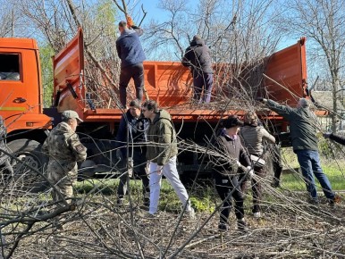 � ���������� � ����� ��������� ������� ������� ����� 400 �������