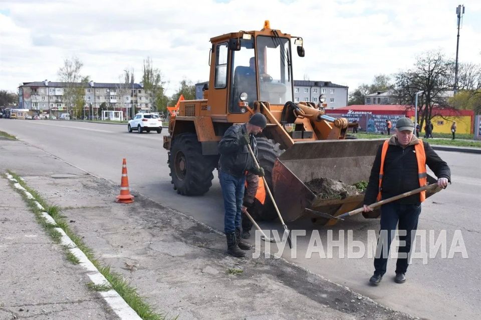 Брянковчане приняли участие во Всероссийском субботнике Брянковчане приняли участие во Всероссийском субботнике