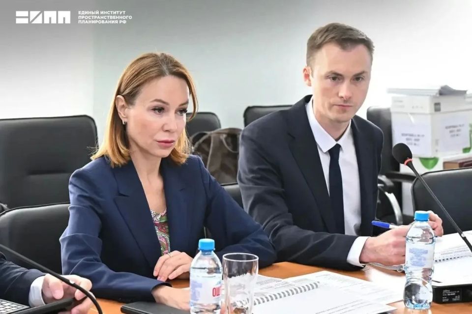 В городе Ровеньки ЛНР планируют развивать угледобывающую, легкую и пищевую промышленность В городе Ровеньки ЛНР планируют развивать угледобывающую, легкую и пищевую промышленность