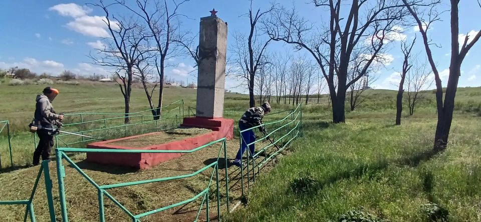 В населенных пунктах Краснодонщины состоялся Всероссийский субботник В населенных пунктах Краснодонщины состоялся Всероссийский субботник